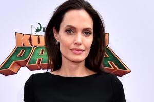 angelina-01.jpg