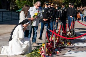 US-POLITICS-ANNIVERSARY-INDIGENOUS-ARLINGTON CEMETARY