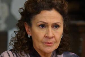 la-hija-del-embajador-personjes-halise (1).jpg