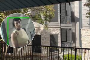 Captura de video de vigilancia muestra a Francesca Ortiz caminando en el complejo Waters at