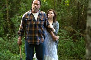 Maggie - 2015 Arnold Schwarzenegger Grosby (2).jpg