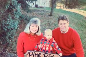 TAYLOR SWIFT MAMÁ 7.jpg