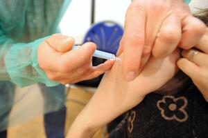 salud manias uñas pelos