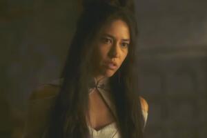 Sonoya Mizuno como Lady Mysaria en House of the Dragon HBO.jpg