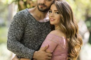Sandra Itzel y Adrián Di Monte