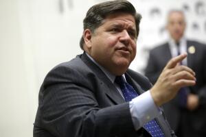 El gobernador del estado de Illinois, el demócrata J.B. Pritzker se sumó a las autoridades del partido que han anunciado el respaldo a Joe Biden 