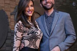 Arap Bethke y sus novias