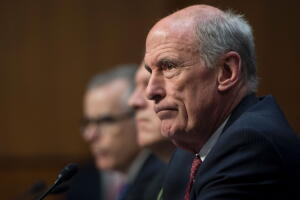 Director Nacional de Inteligencia Dan Coats testifica en el Senado el 23 de mayo de 2017