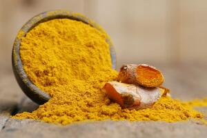 curcuma-tempero-po-1217-1400x800.jpg