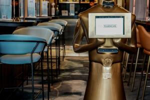 Robots, héroes anónimos de la crisis 