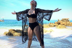 ARIADNE DÍAZ PLAYA 02.jpg