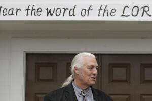 Reabren iglesia de Sutherland Springs 