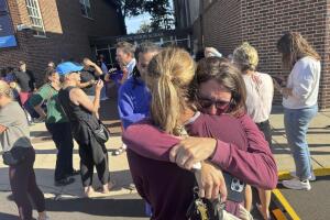 MINNEAPOLIS-TIROTEO EN ESCUELA