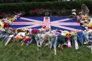 Washington reina isabel homenaje