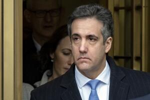 Michael Cohen, al salir de la corte cuando fue condenado a tres años de cárcel. 