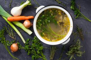 caldo-vegetales.jpg