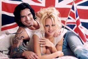 Pamela-Anderson-Tommy-Lee-Pareja-01.jpg