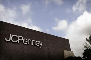 J.C. Penney Narrows Second Quarter Loss