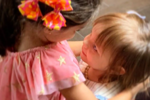 Aitana y Kailani (3).png