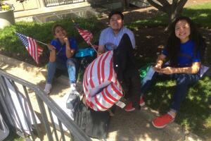 Activistas e inmigrantes de Arizona en Washington para audiencia en Tribunal Supremo