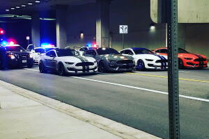 Carreras ilegales de autos 