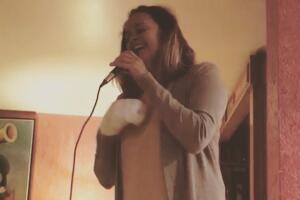 Shaila Dúrcal lesión dedo 