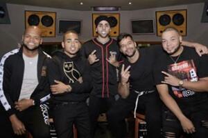 Mambo Kingz y Ozuna.jpg