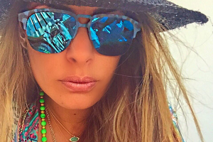 Galilea Montijo en Grecia