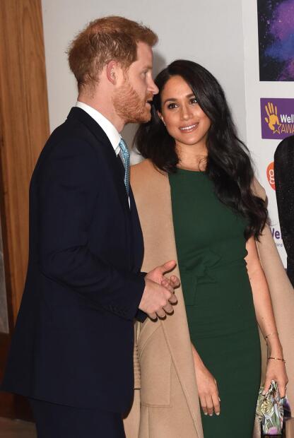 Desde el pasado 1 de abril ya no tienen ninguna obligación oficial con la reina Isabel ni con la corona británica. Tampoco reciben presupuesto por parte de los contribuyentes británicos.
<br>
<br>