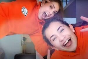 Thalía aparece con su hija Sabrina Sakaë en TikTok