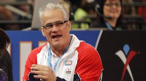 Un exentrenador del equipo olímpico de gimnasia de Estados Unidos se suicida tras ser acusado de abuso sexual y trata de personas