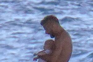 EXC Ricky Martin, Jwan Yosef