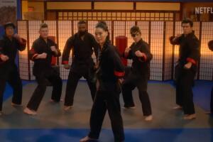 Detalles ocultos Cobra Kai tráiler temporada 5 senseis.jpg