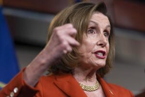 Nancy Pelosi ley gastos Ucrania Cámara de representantes