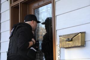 ICE Arrests Undocumented Immigrants In NYC