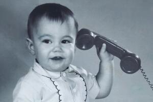 Enrique Phone Jack