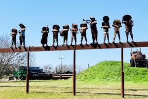 GALERIA ESCULTURAS/2-ESCULTURA.jpg