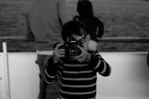 Camila Sodi y sus hijos