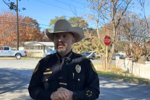 tiroteo en Bexar County violencia doméstica sheriff de Bexar agentes heridos