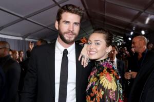 
Liam Hemsworth y Miley Cyrus