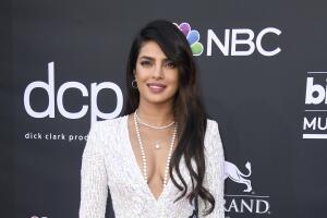 priyanka-chopra-2.jpg
