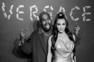 Versace Fall 2019 - Arrivals