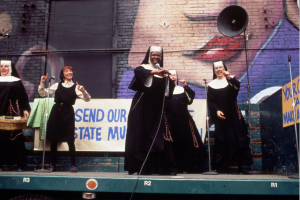 sister-act-pelicula (1).png