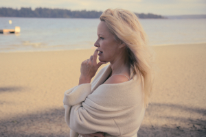 'Pamela, a love story' documental Netflix Pamela Anderson (3).png