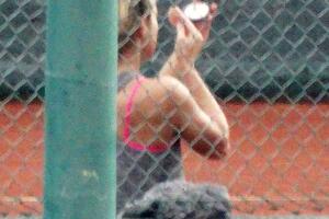 Shakira con Piqué y Sasha en sus clases de tenis