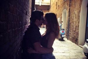 Alejandra Espinoza y Aníbal Marrero 