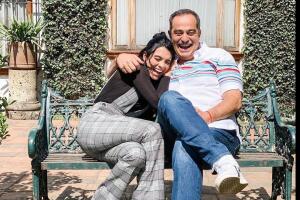 Scarlet Gruber llama papá a Omar Fierro