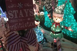 Impresionantes alumbrados navideños en Los Ángeles