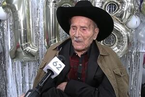 Leocadio Jaramillo 108 años San Antonio longevidad familia mexicana