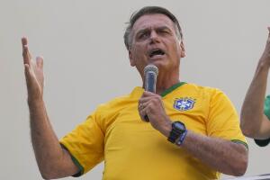 Bolsonaro playera canarinha